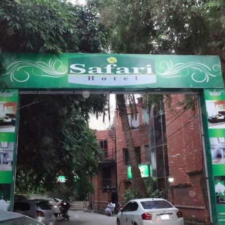 Safari Hotel Upper Mall Lahore Ngoại thất bức ảnh